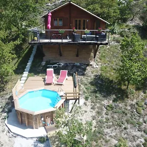 chalet-sur-pilotis.fr-provencehotel.com/